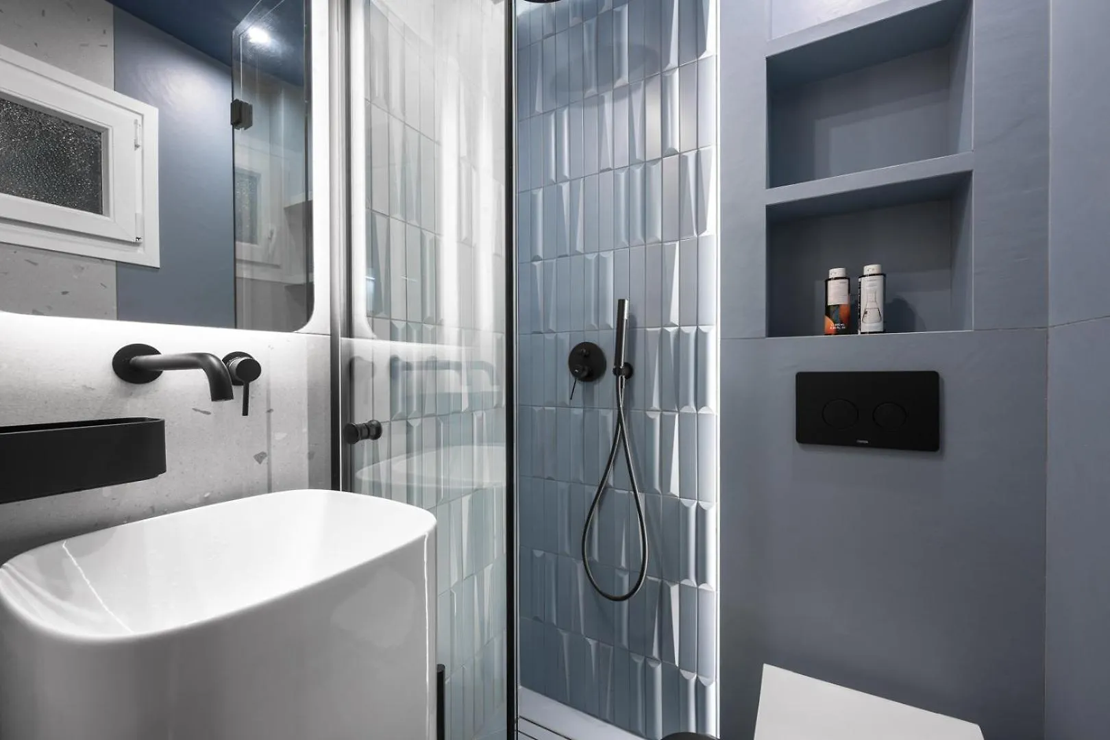 Apartment #Luxlikehome Tsimiski Blue Thessaloniki