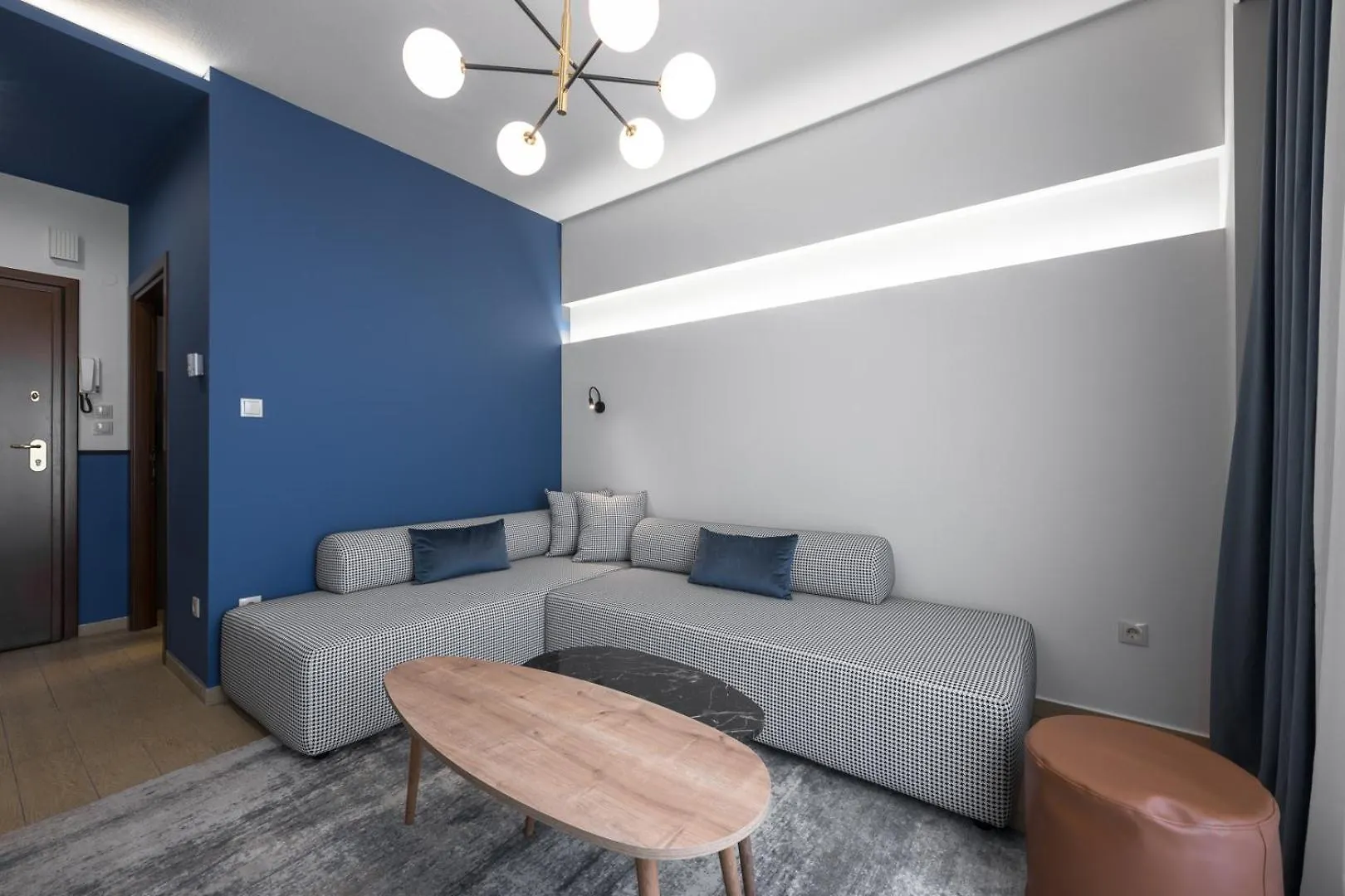 #Luxlikehome Tsimiski Blue Thessaloniki Apartment